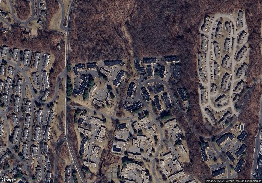 10 Willow Ct unit 10, Cromwell, CT 06416 - photo 1