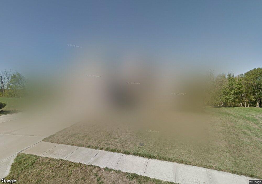 900 S Ash St, Raymore, MO 64083 - photo 1