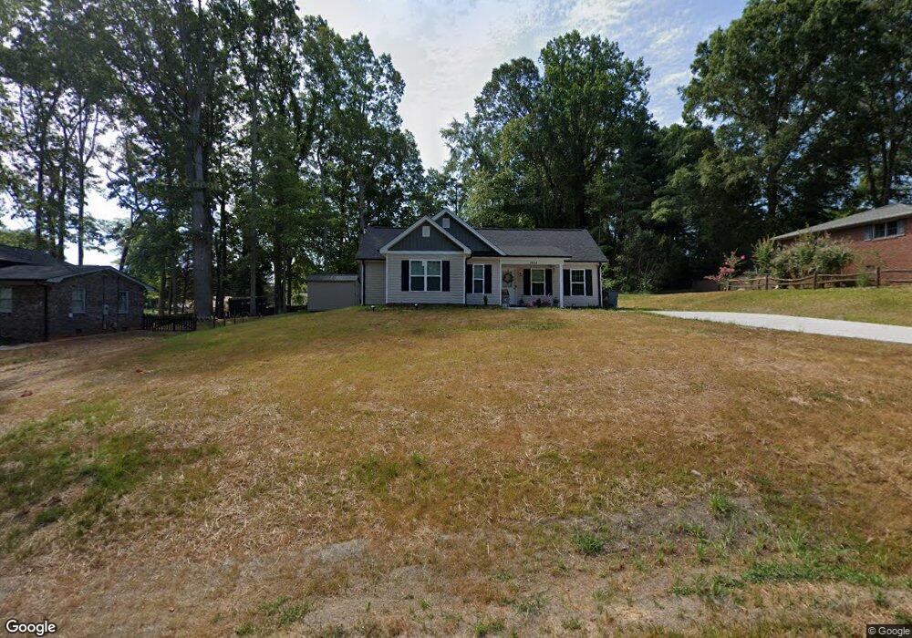 1934 Greenwood Rd, Asheboro, NC 27203 - photo 1