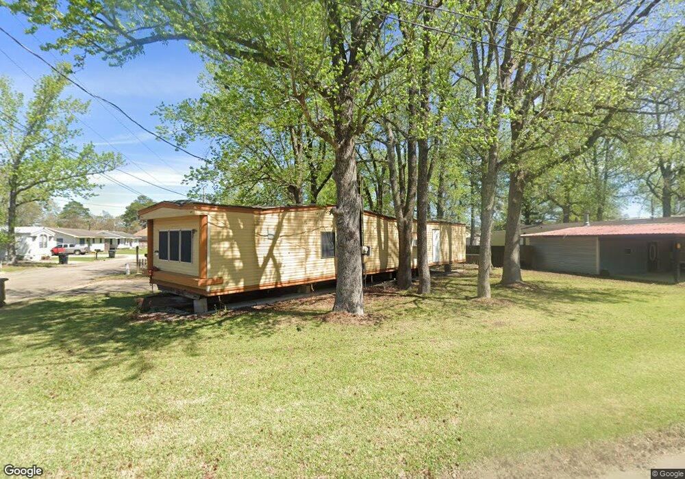 493 Apricot St, New Iberia, LA 70563 - photo 1