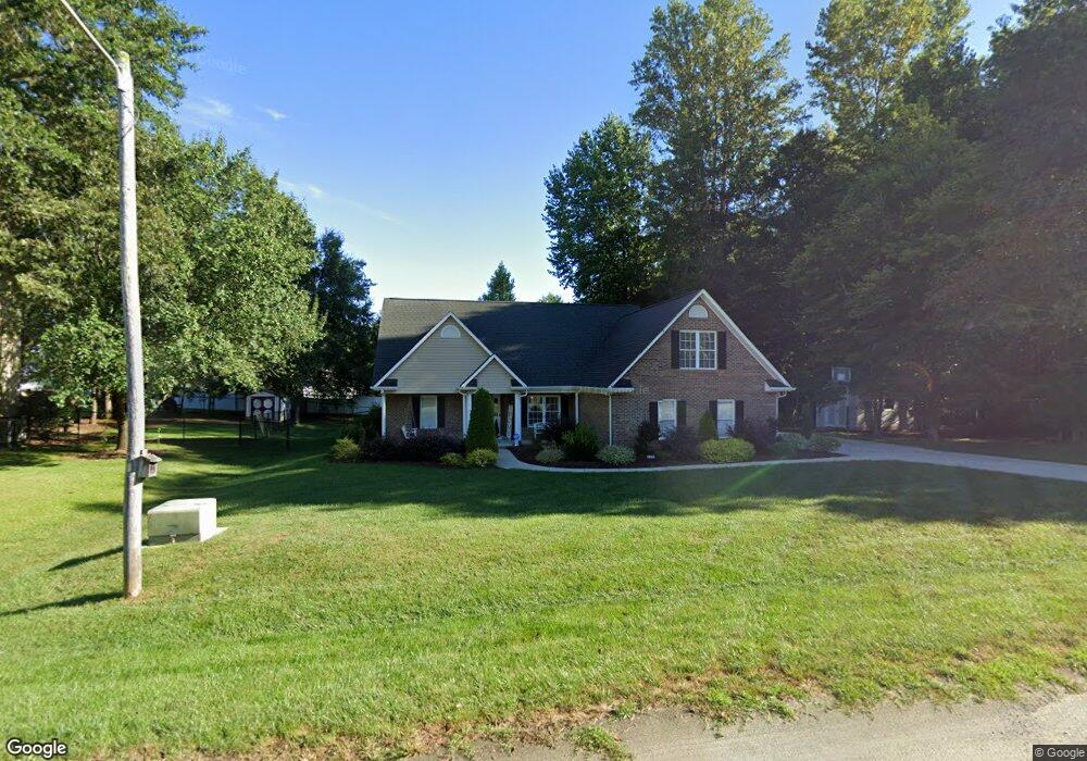 1105 Sunnyfield Ct, Dallas, NC 28034 - photo 1