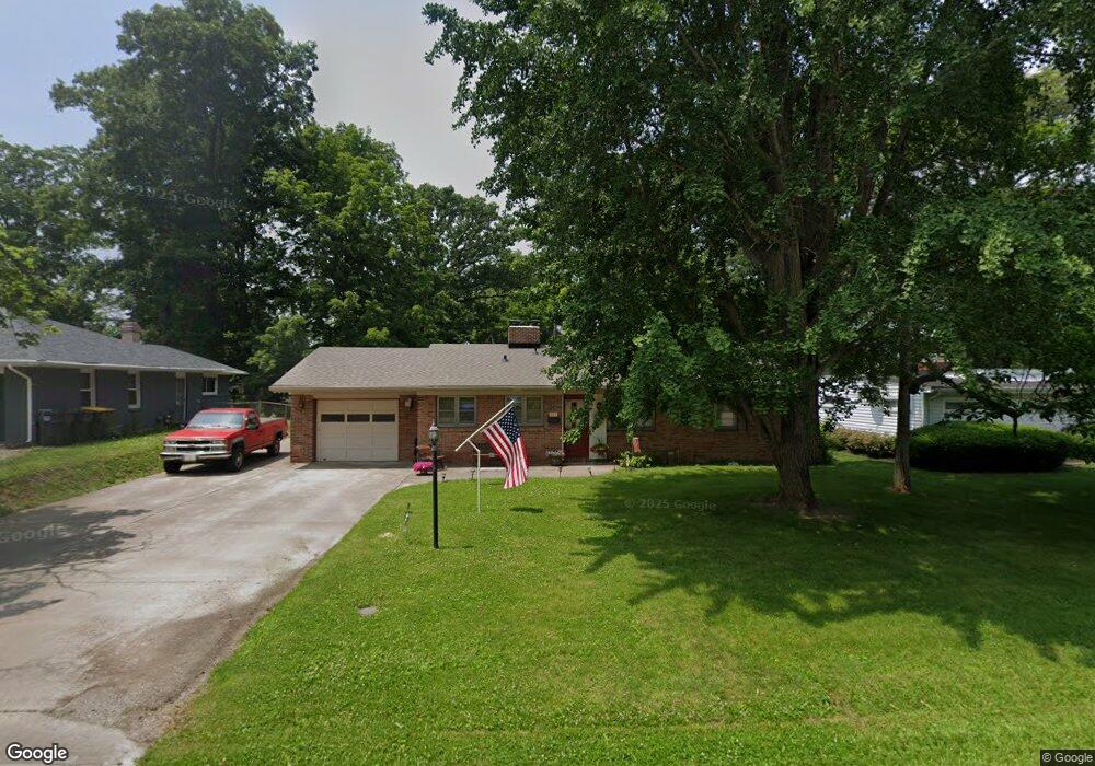 327 Ellenhurst Dr, Anderson, IN 46012 - photo 1