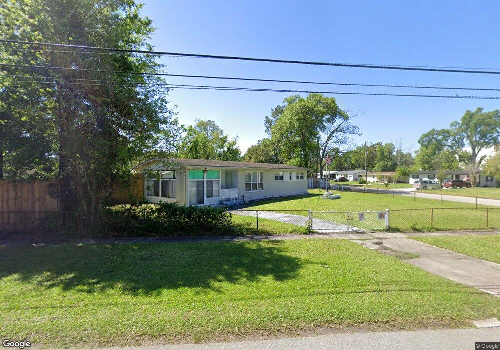 6220 Kennerly Rd, Jacksonville, FL 32216 - photo 1