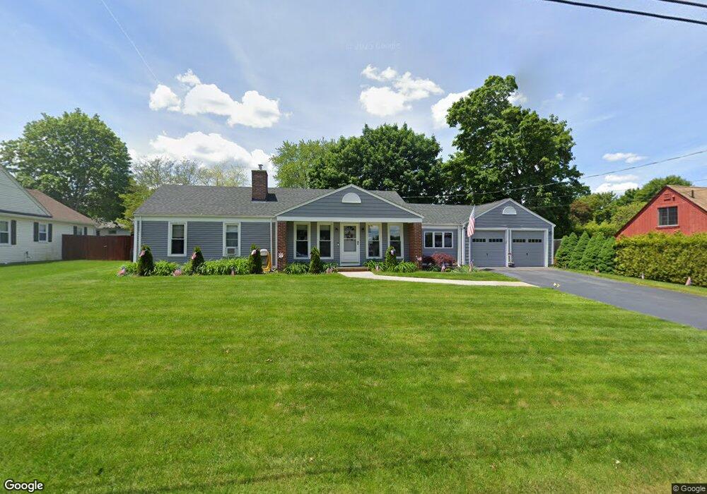 18 Barnes St, Greenville, RI 02828 - photo 1