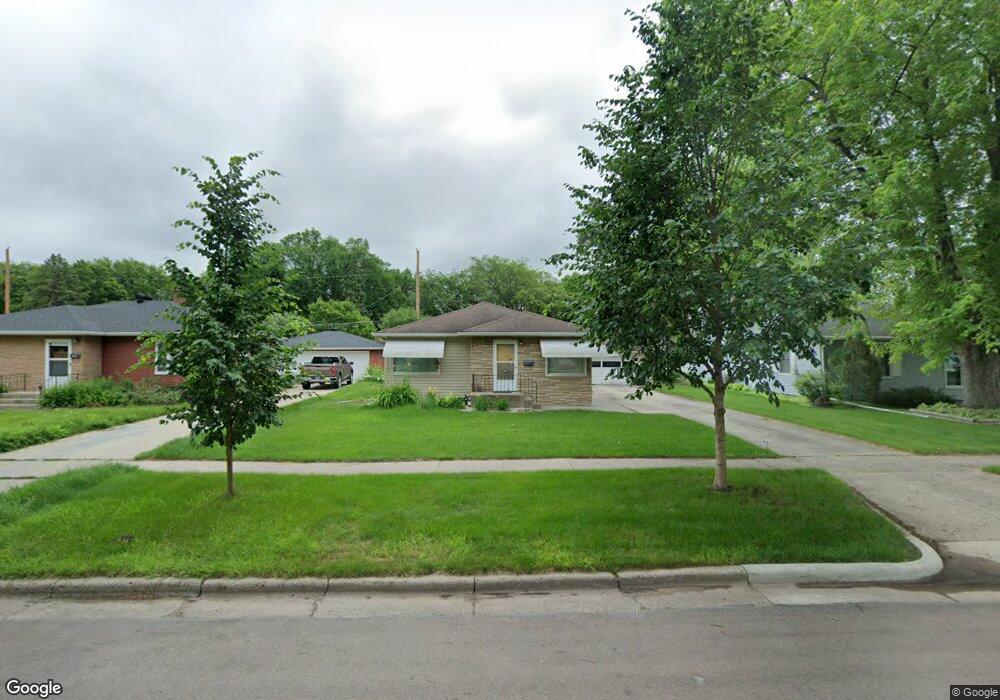 2217 8th St N, Fargo, ND 58102 - photo 1
