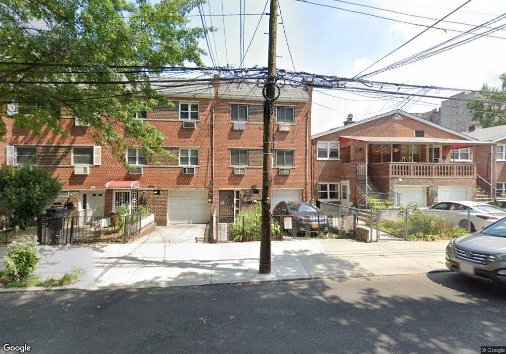 3628 Corlear Ave, Bronx, NY 10463 - photo 1