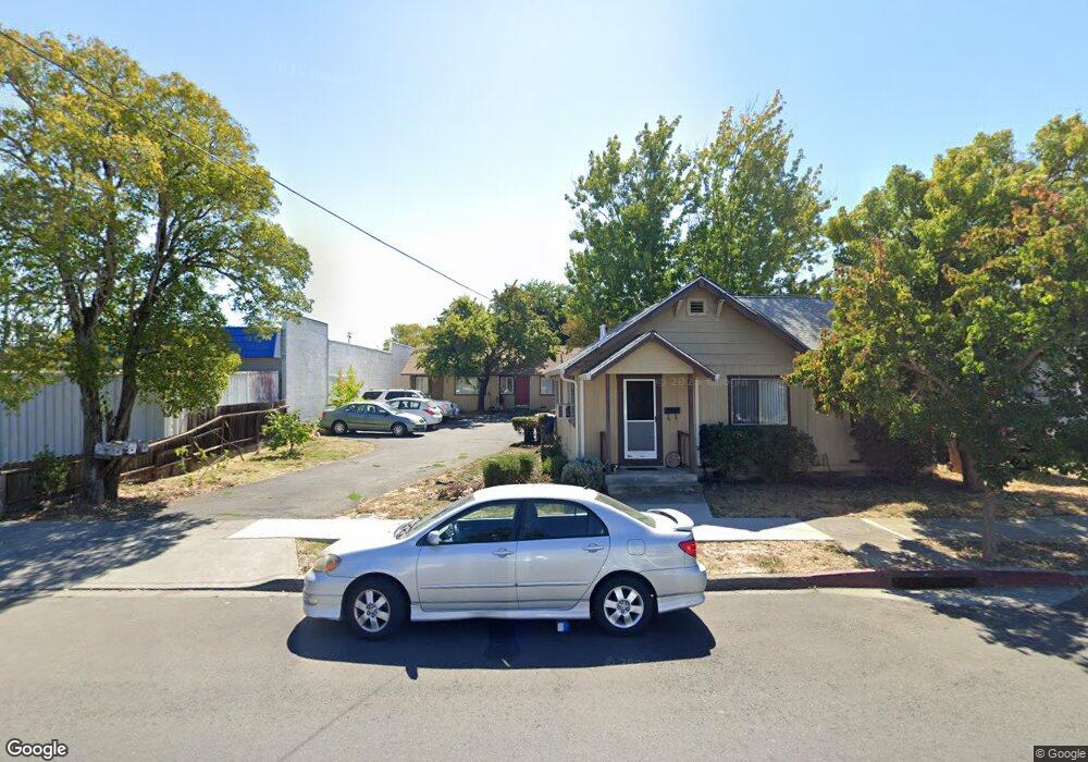 1319 Menlo Ave, Napa, CA 94558 - photo 1