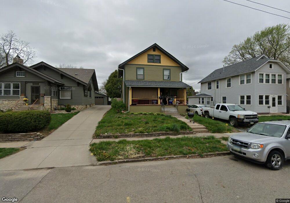 1064 36th St, Des Moines, IA 50311 - photo 1
