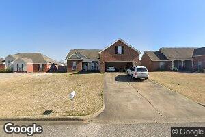 116 Sterling Dr, Elmore, AL 36025