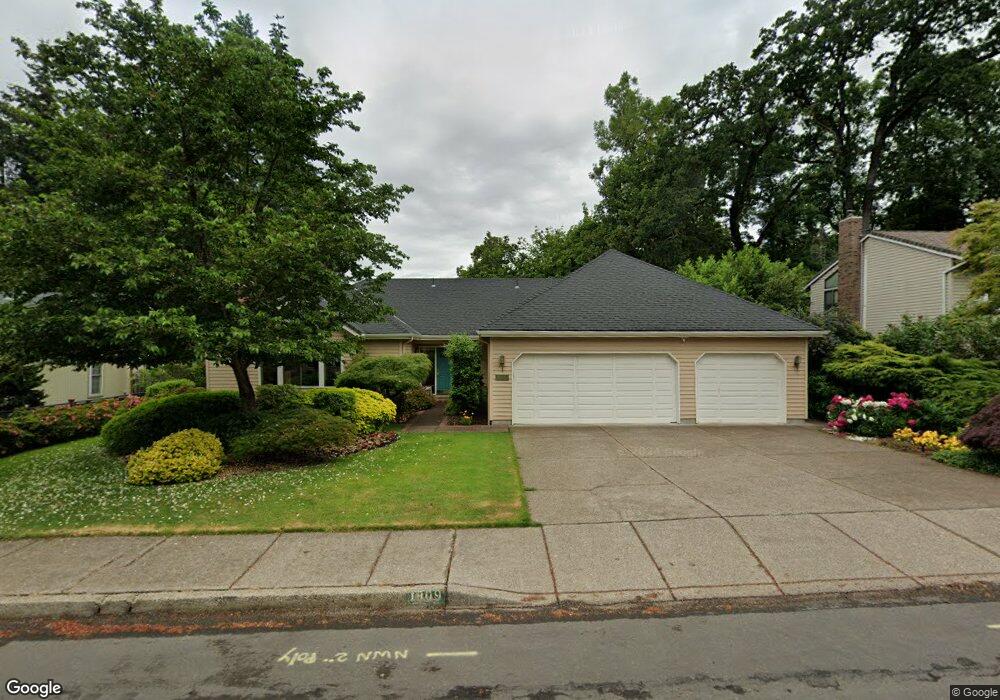 1809 Happy Ln, Eugene, OR 97401 - photo 1