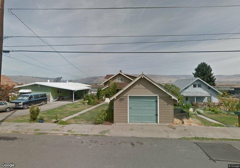1527 E 9th St, the Dalles, OR 97058 - photo 1