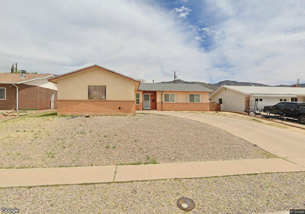 1818 Crescent Dr, Alamogordo, NM 88310 - photo 1
