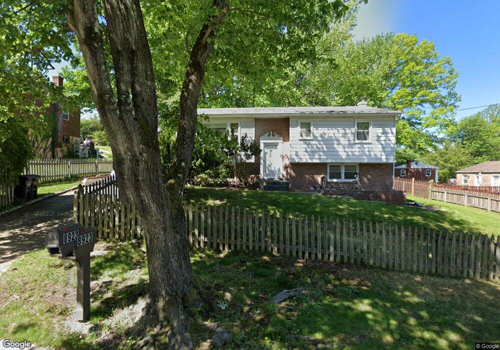 8923 Anna Dr, Clinton, MD 20735 - photo 1