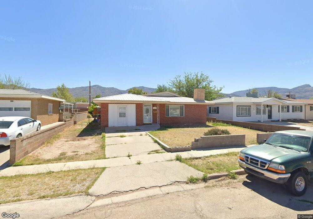 408 Utah Ave, Alamogordo, NM 88310 - photo 1