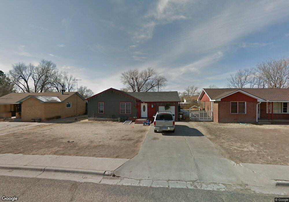 111 Cedar Ave, Dumas, TX 79029 - photo 1