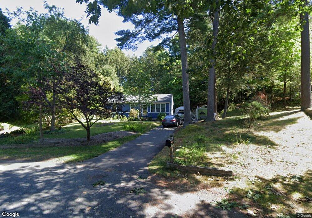 9 Dwight Cir, Amherst, MA 01002 - photo 1