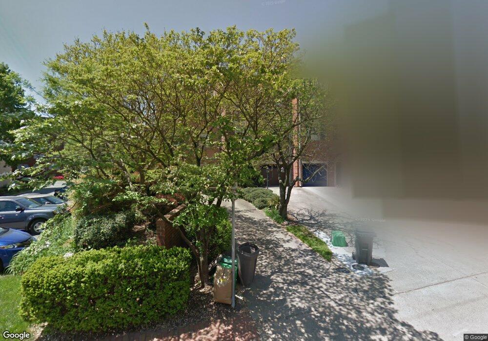 203 Great Falls St, Falls Church, VA 22046 - photo 1