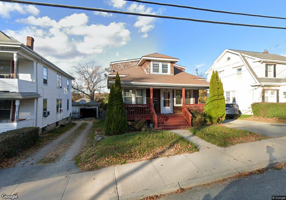 58 Oak St, Westerly, RI 02891 - photo 1