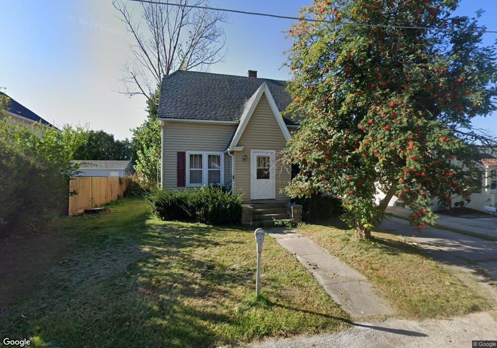 2113 Kemper St, Manitowoc, WI 54220 - photo 1