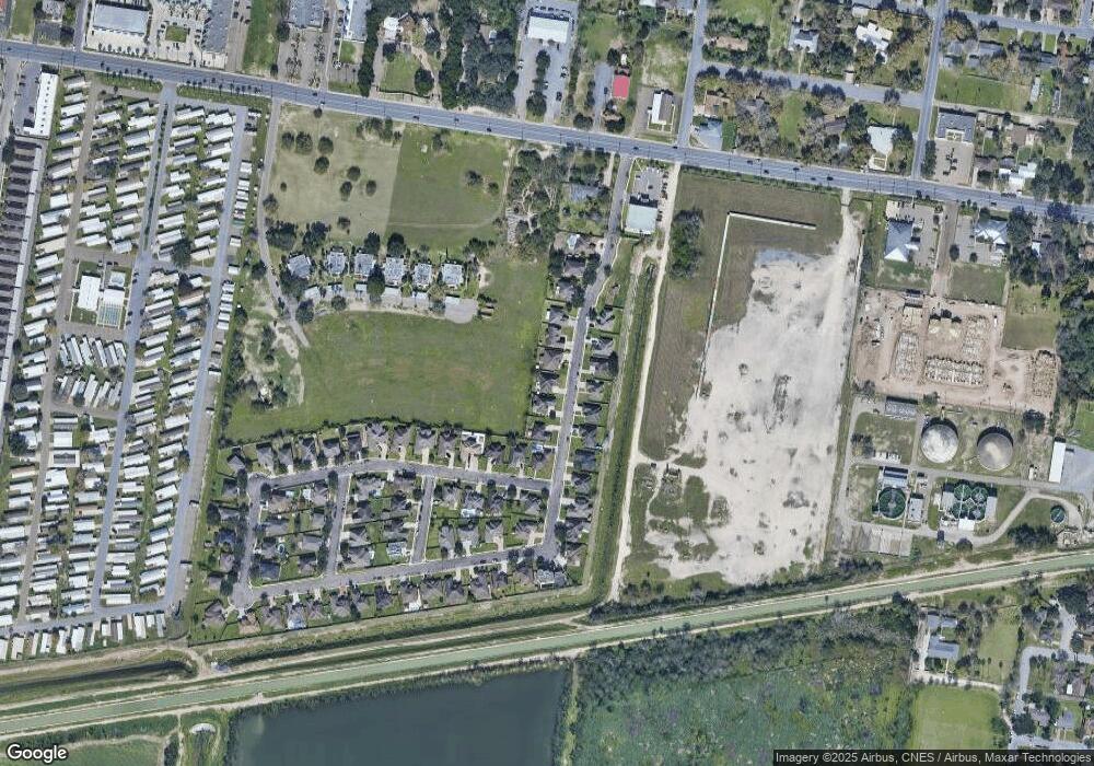 1002 S Flag St, Pharr, TX 78577 - photo 1