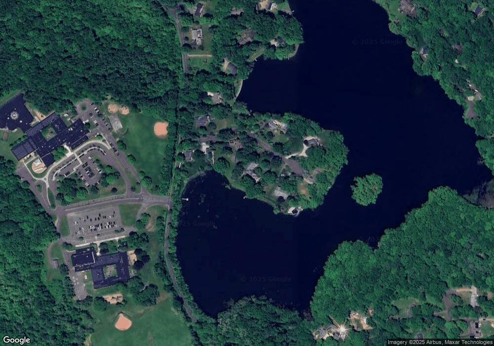 24 Lookout Point, Ridgefield, CT 06877 - photo 1