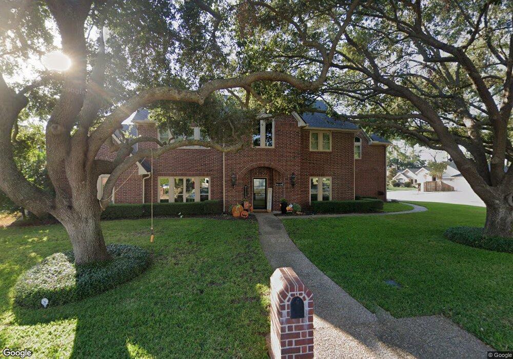 7823 Capri Cir, Houston, TX 77095 - photo 1