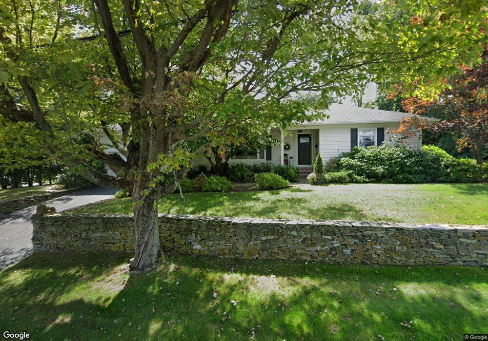 163 Lincoln Ave, Barrington, RI 02806 - photo 1
