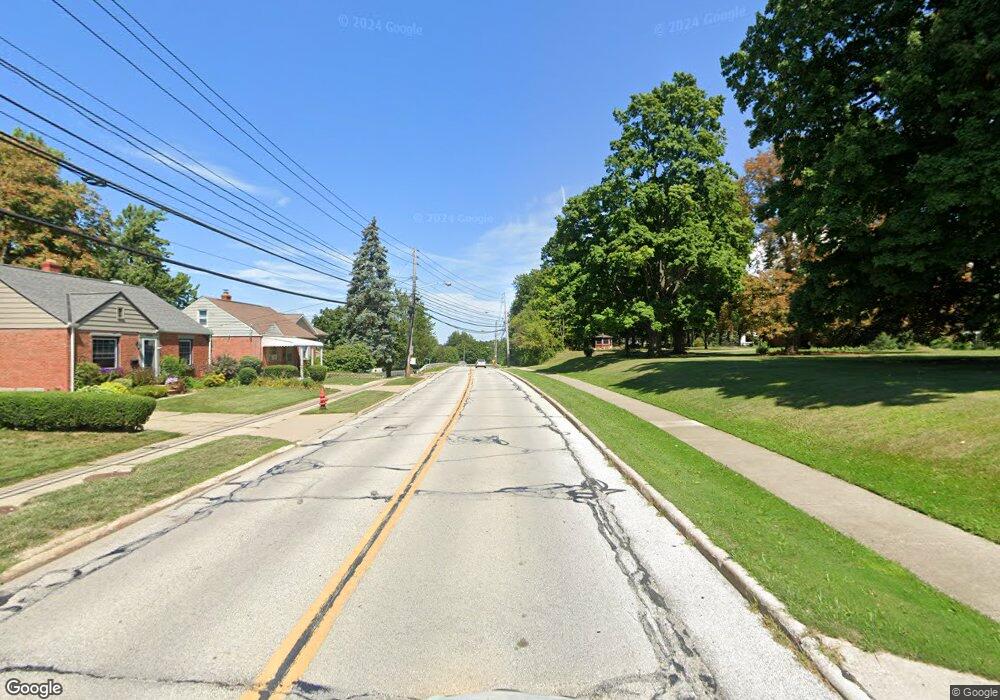 2315 Ridge Rd, Wickliffe, OH 44092 - photo 1