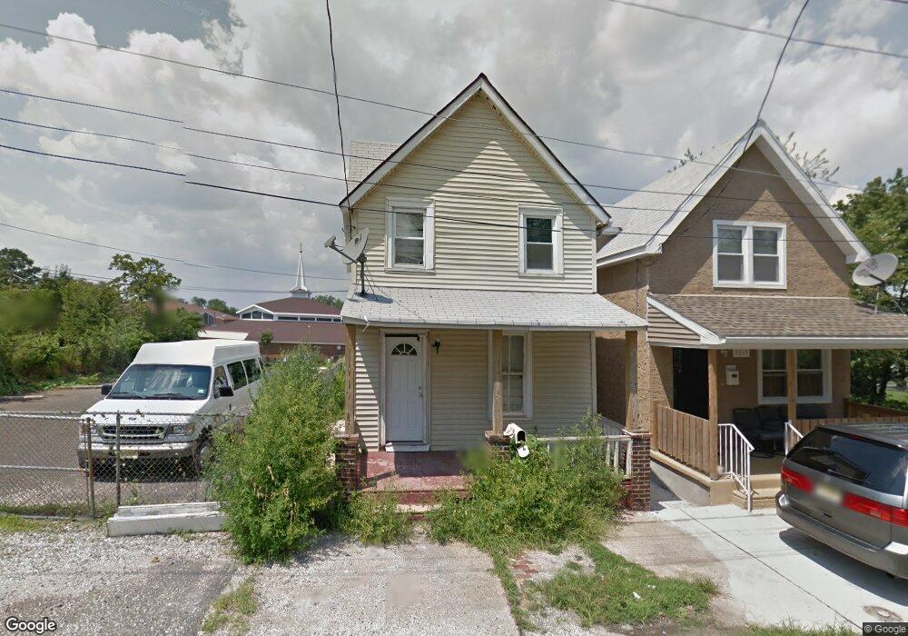 3013 Saunders St, Camden, NJ 08105 - photo 1