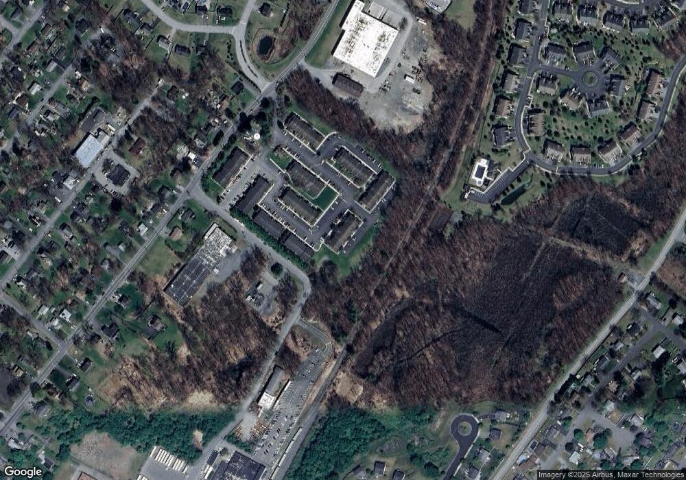 103 Jimal Dr unit 4, Middletown, NY 10940 - photo 1