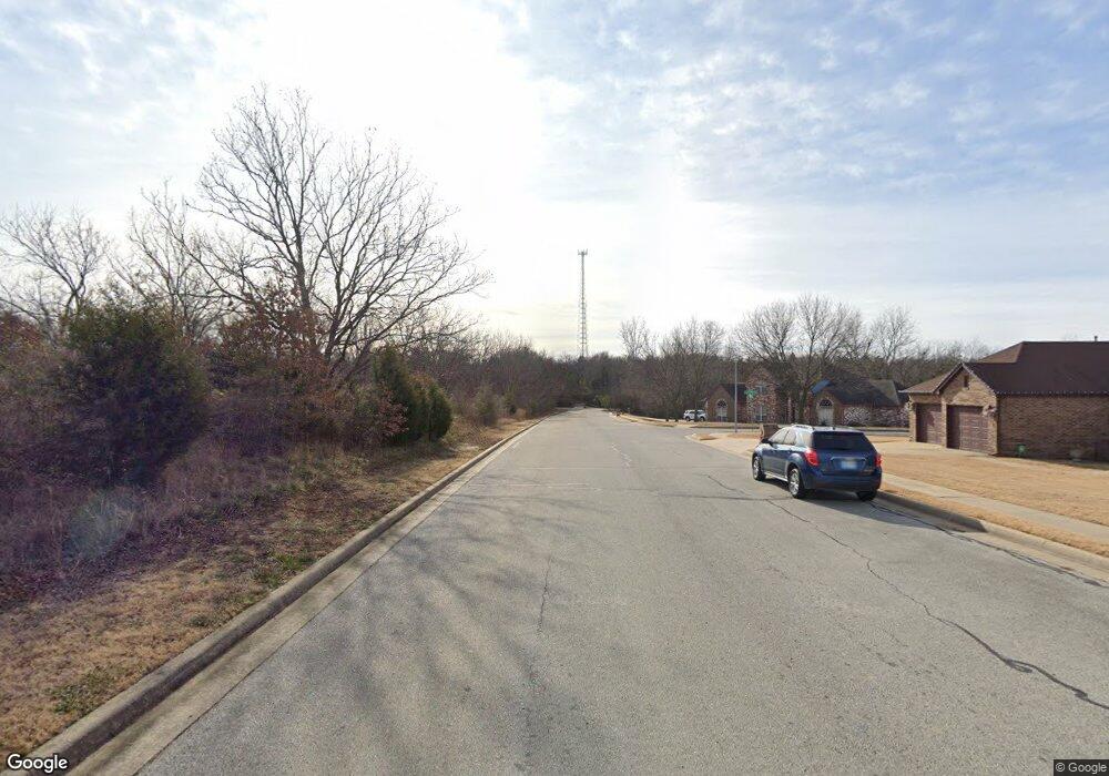 2205 Kings Crest Dr, Sapulpa, OK 74066 - photo 1