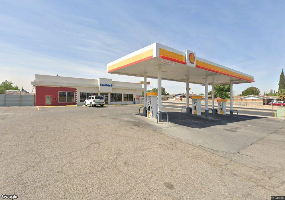 1630 N Yarbrough Dr, El Paso, TX 79925 - photo 1