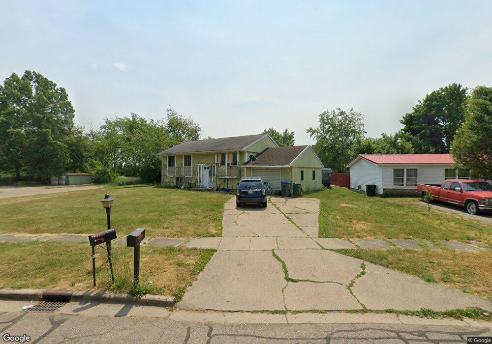 1012 S Ohio Ct, Sturgis, MI 49091 - photo 1