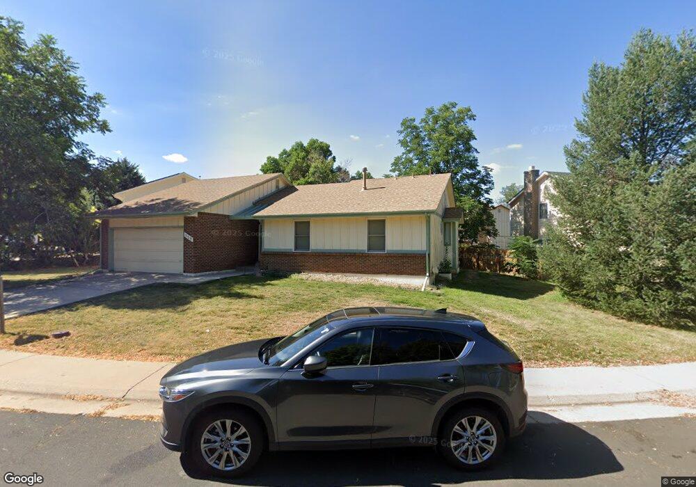 559 S Laredo Cir, Aurora, CO 80017 - photo 1