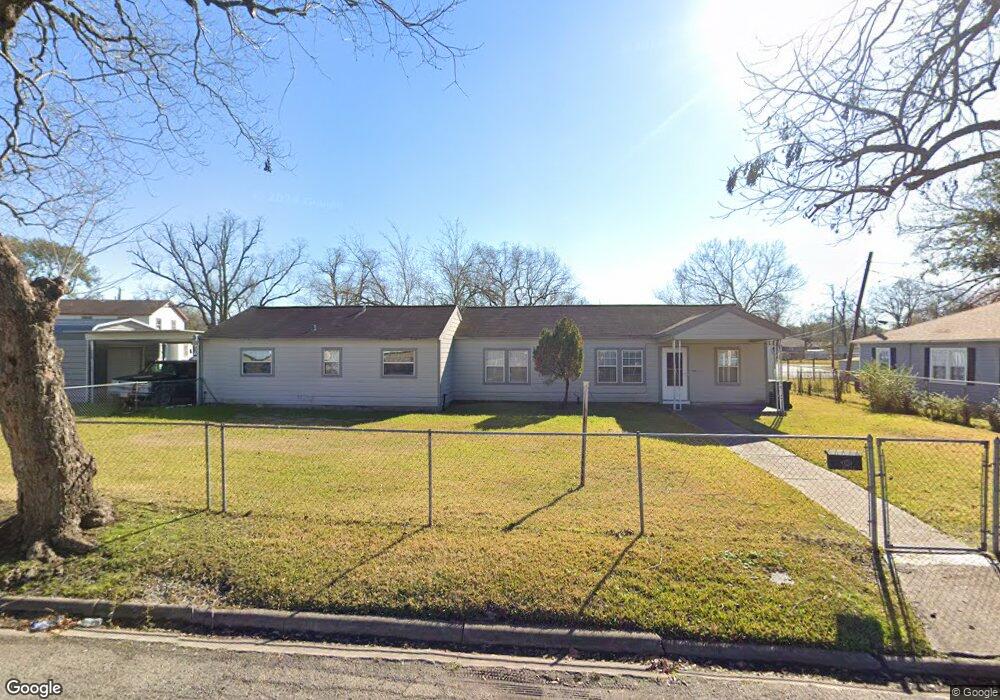 7026 Sloan St, Houston, TX 77087 - photo 1