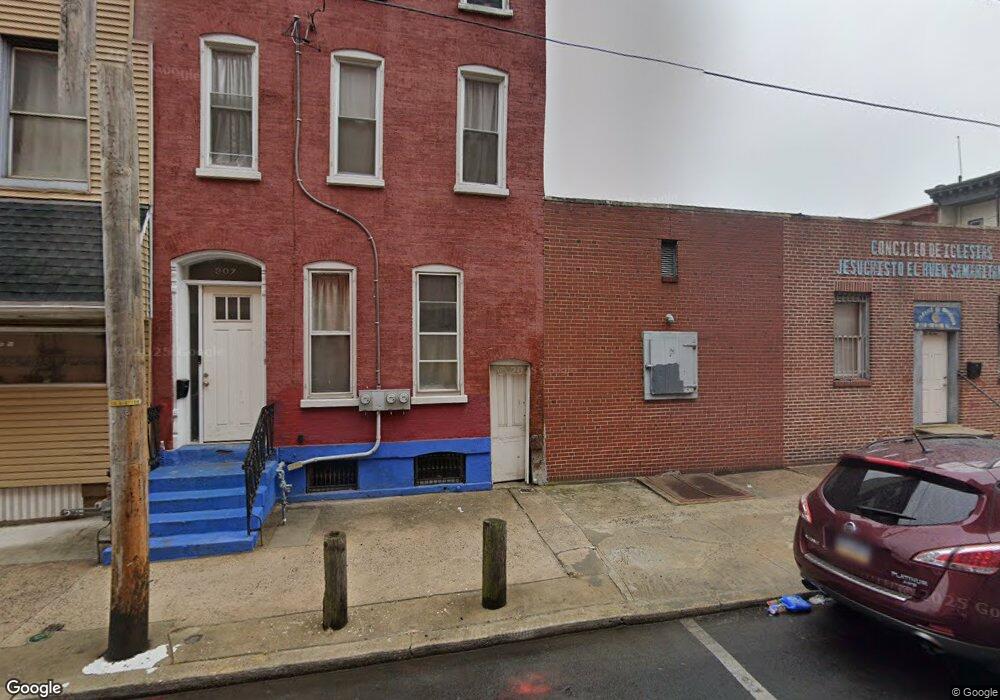 307 N 8th St, Reading, PA 19601 - photo 1