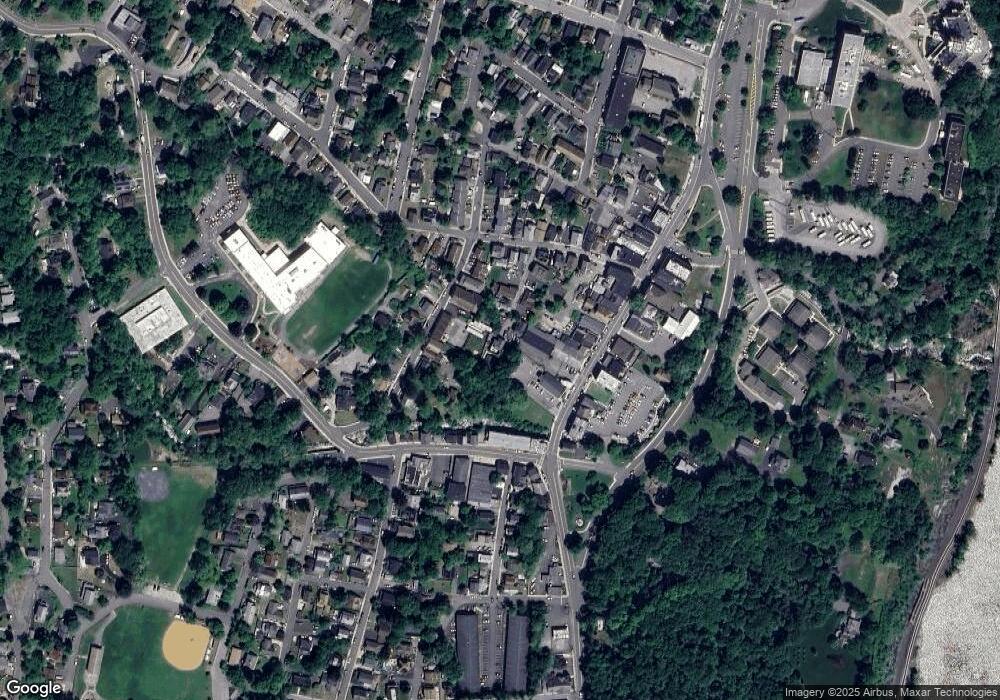 16 McCullums Ln, Highland Falls, NY 10928 - photo 1