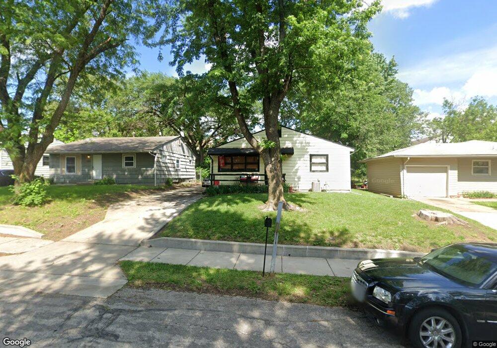 3208 SE Bryant St, Topeka, KS 66605 - photo 1