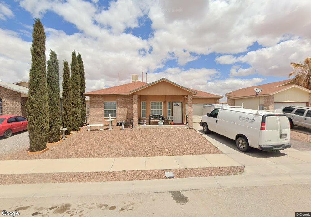 14349 Venecia Dr unit 4, El Paso, TX 79928 - photo 1