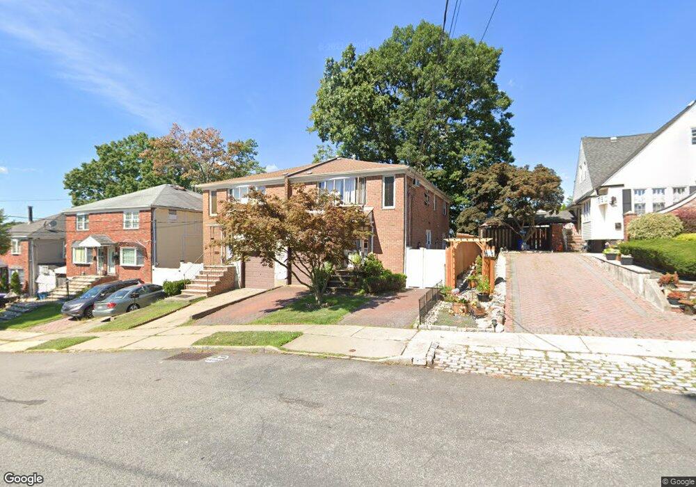 122 Dalton Ave, Staten Island, NY 10306 - photo 1