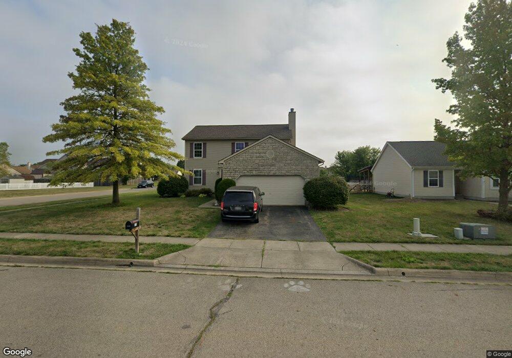 210 Sycamore Dr, Circleville, OH 43113 - photo 1