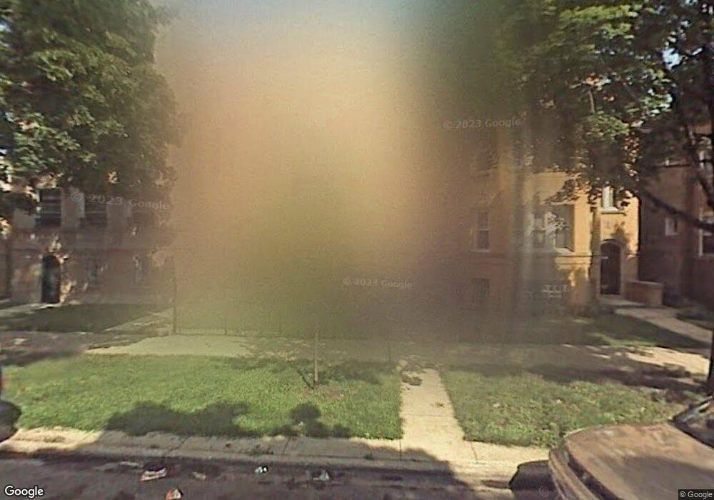 6239 N Fairfield Ave unit 1, Chicago, IL 60659 - photo 1