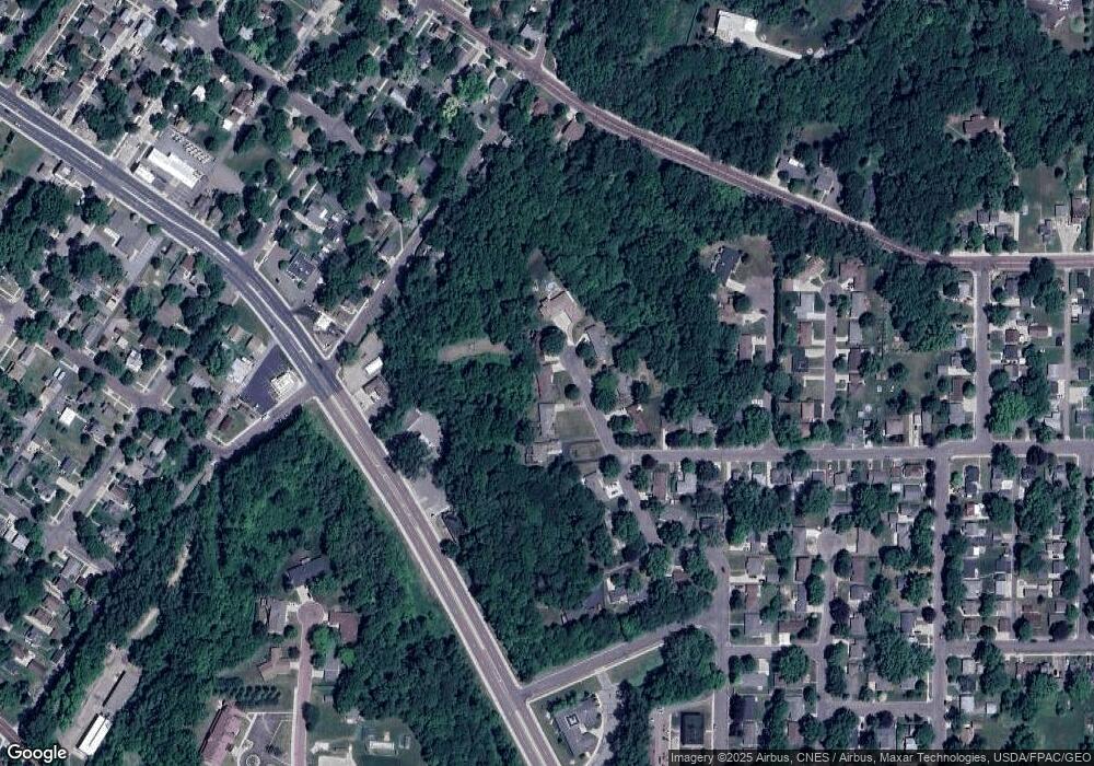 316 Woodshire Dr, Mankato, MN 56001 - photo 1