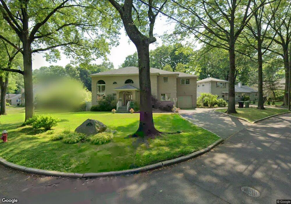 56 Ferndale Rd, Paramus, NJ 07652 - photo 1