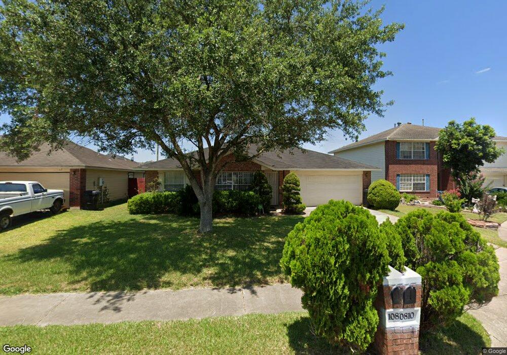 10810 Bradford Way Dr, Houston, TX 77075 - photo 1