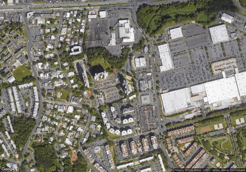 2004 APT Golden View Plaza unit 20, San Juan, PR 00926 - photo 1