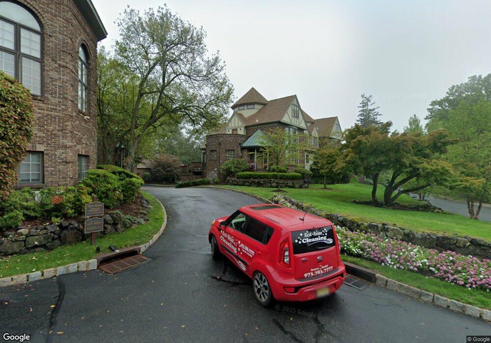 2 Kips Ridge unit C0002, Verona, NJ 07044 - photo 1