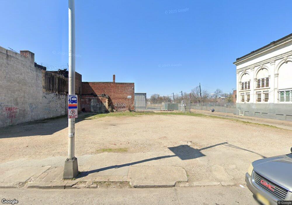 1129 S Broadway, Camden, NJ 08103 - photo 1