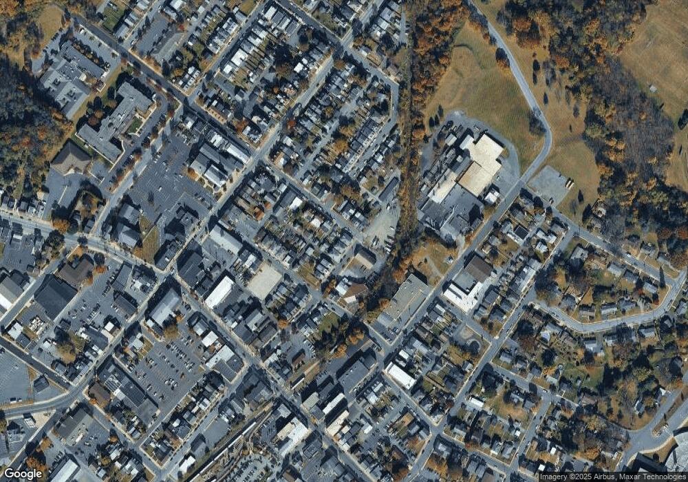 123 N Chestnut St, Boyertown, PA 19512 - photo 1