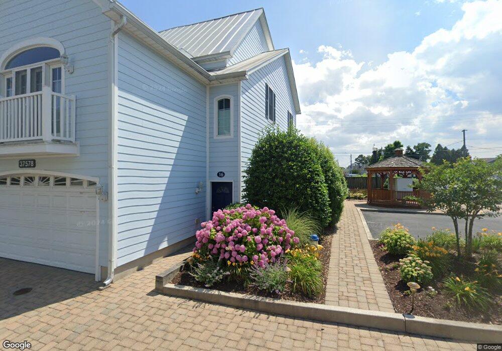 37578 Atlantic St, Rehoboth Beach, DE 19971 - photo 1